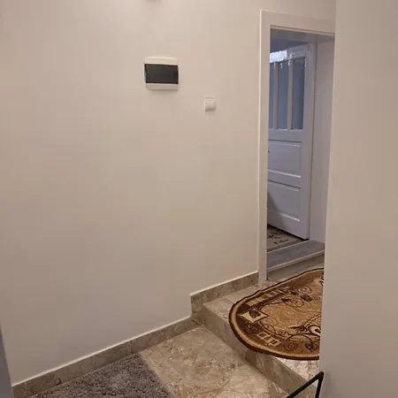 Apartment затишне місце біля лісу *